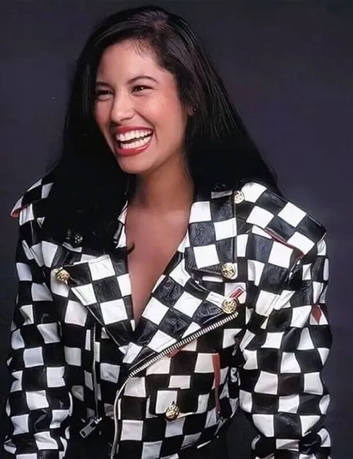 Selena Quintanilla Outfits 90s